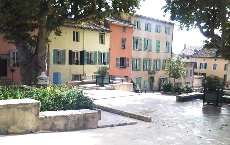 Appartement Entre Saint-tropez Et Les Gorges Du Verdon.