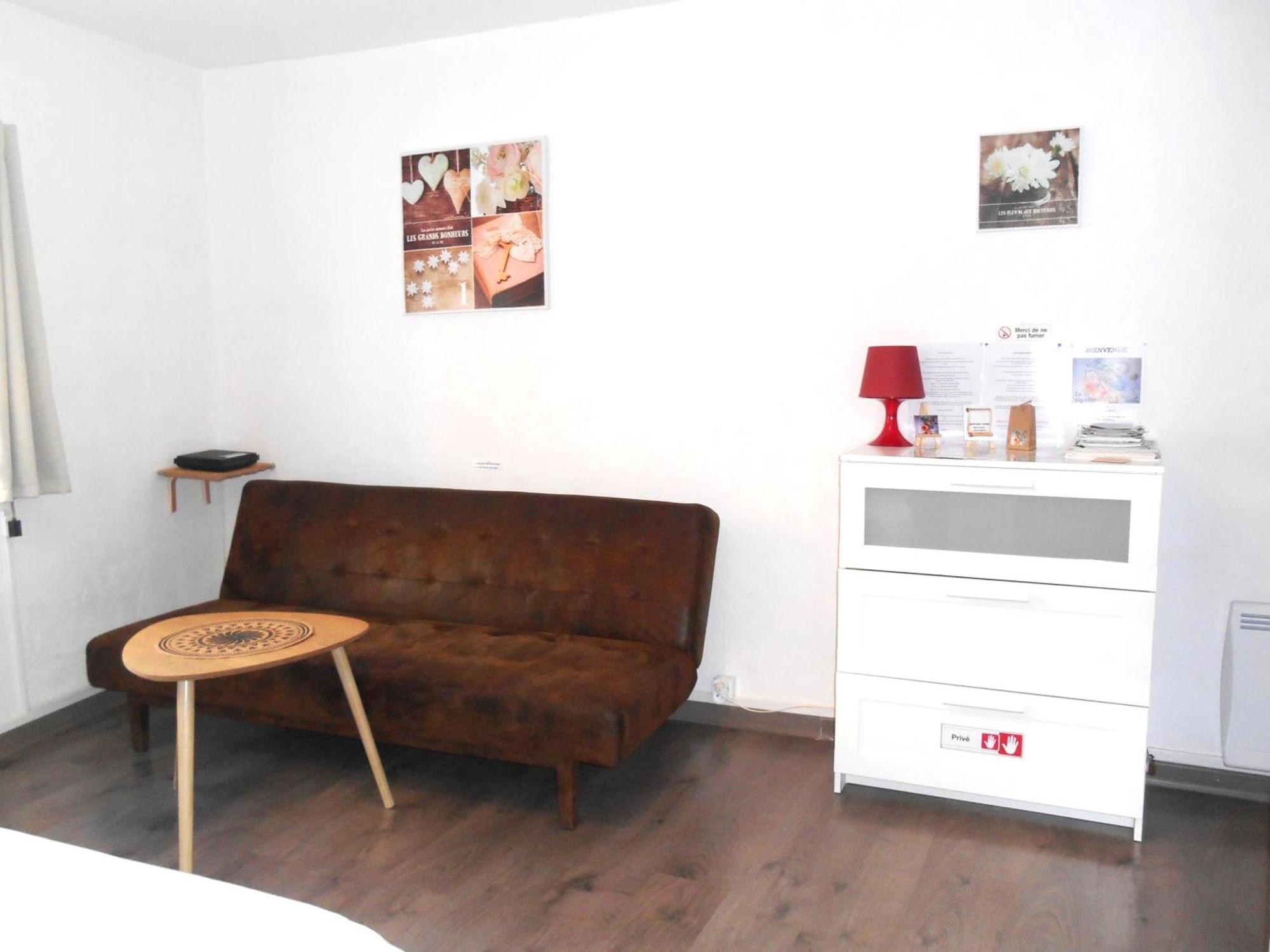 Entre Saint-tropez Et Les Gorges Du Verdon. Appartement *